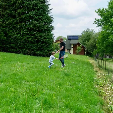 Holiday home Family Retreat - Garden, Playground & Bbq